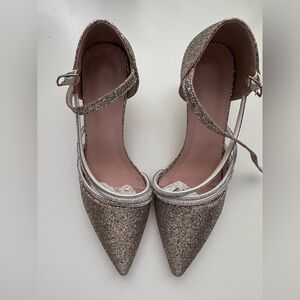 Glitter Pointed Heels: gold/silver